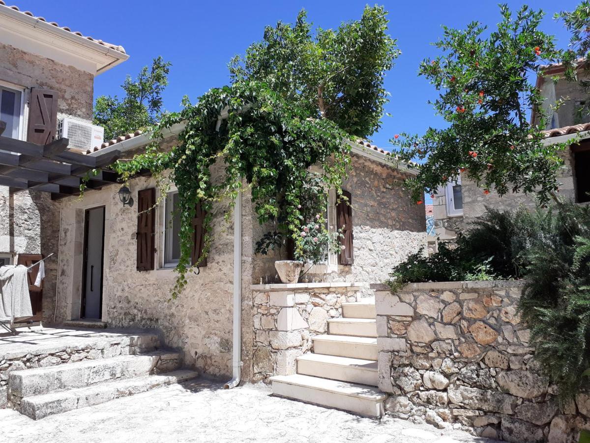 Villa Callisto- Elegant Restored Villa With Pool Yírion Extérieur photo