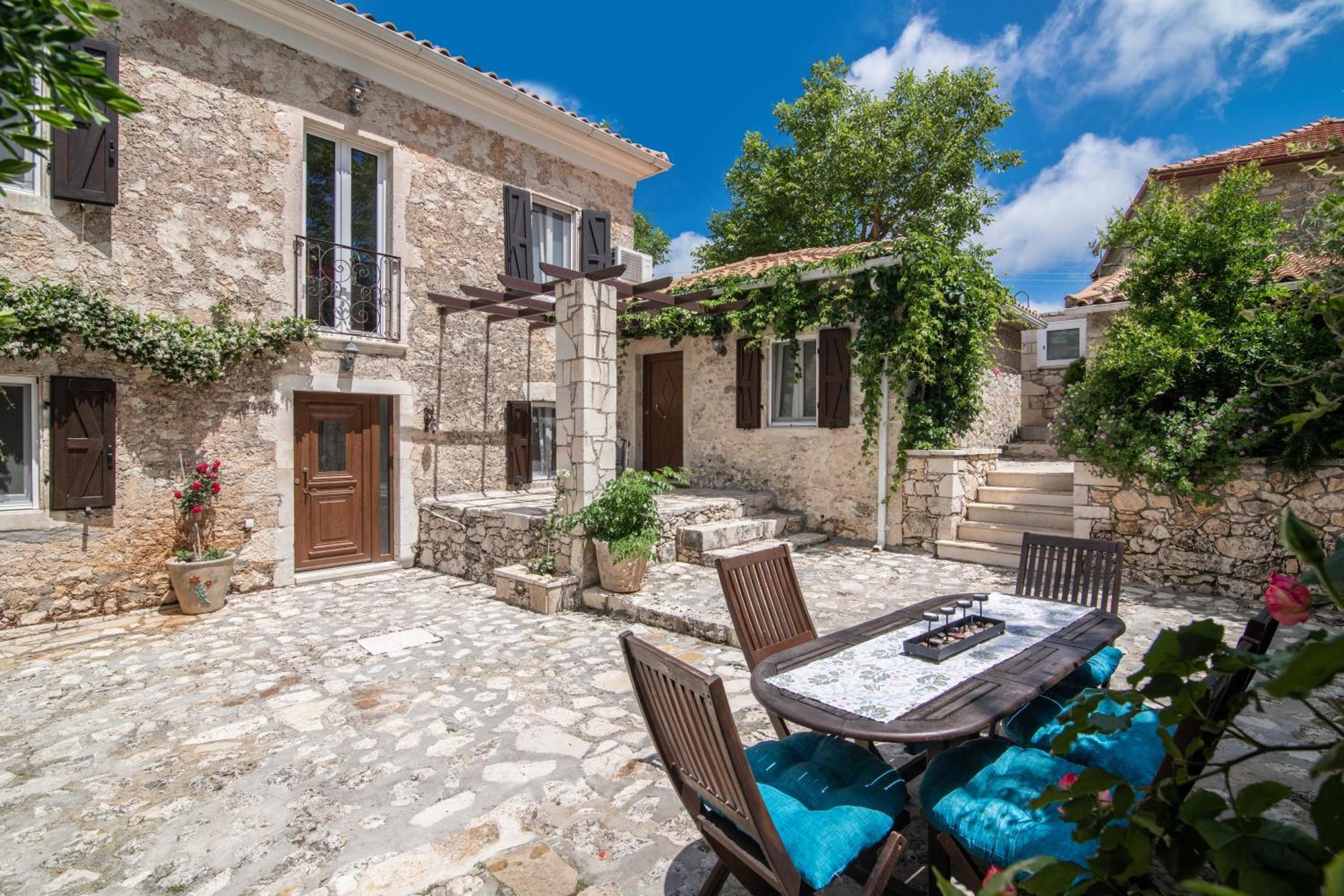 Villa Callisto- Elegant Restored Villa With Pool Yírion Extérieur photo